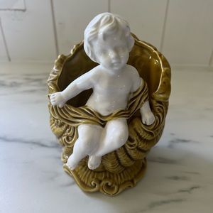 Vintage Cherub Planter